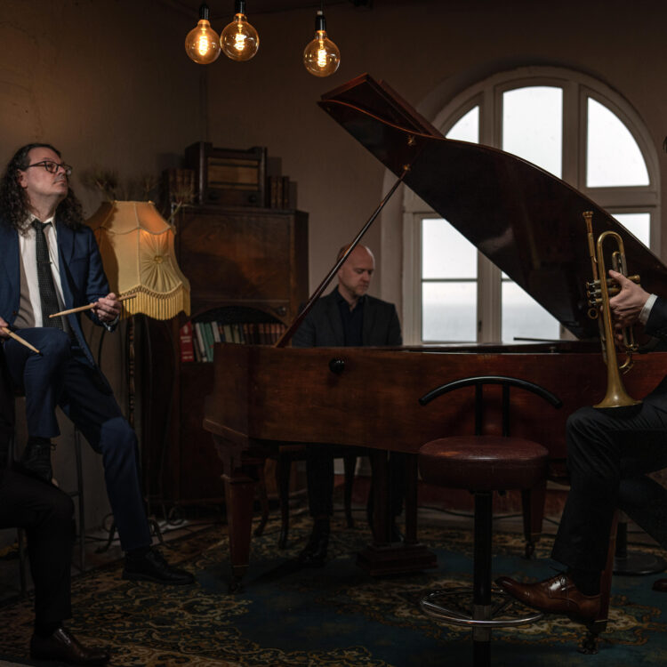 Jazzkafé med Vegard Holum Sings - Ei hyllest til Chet